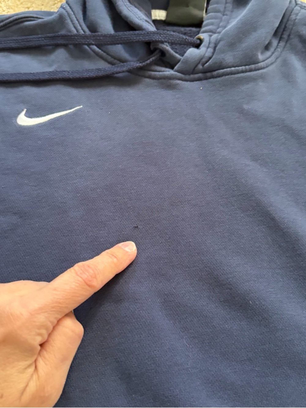 Nike Men's Dark Blue Pullover Hoodie with Swoosh - Picture 8 of 11